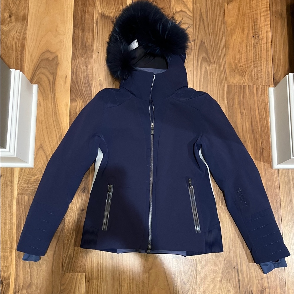 Mountain Force Womens ski jacket.  Limited edition